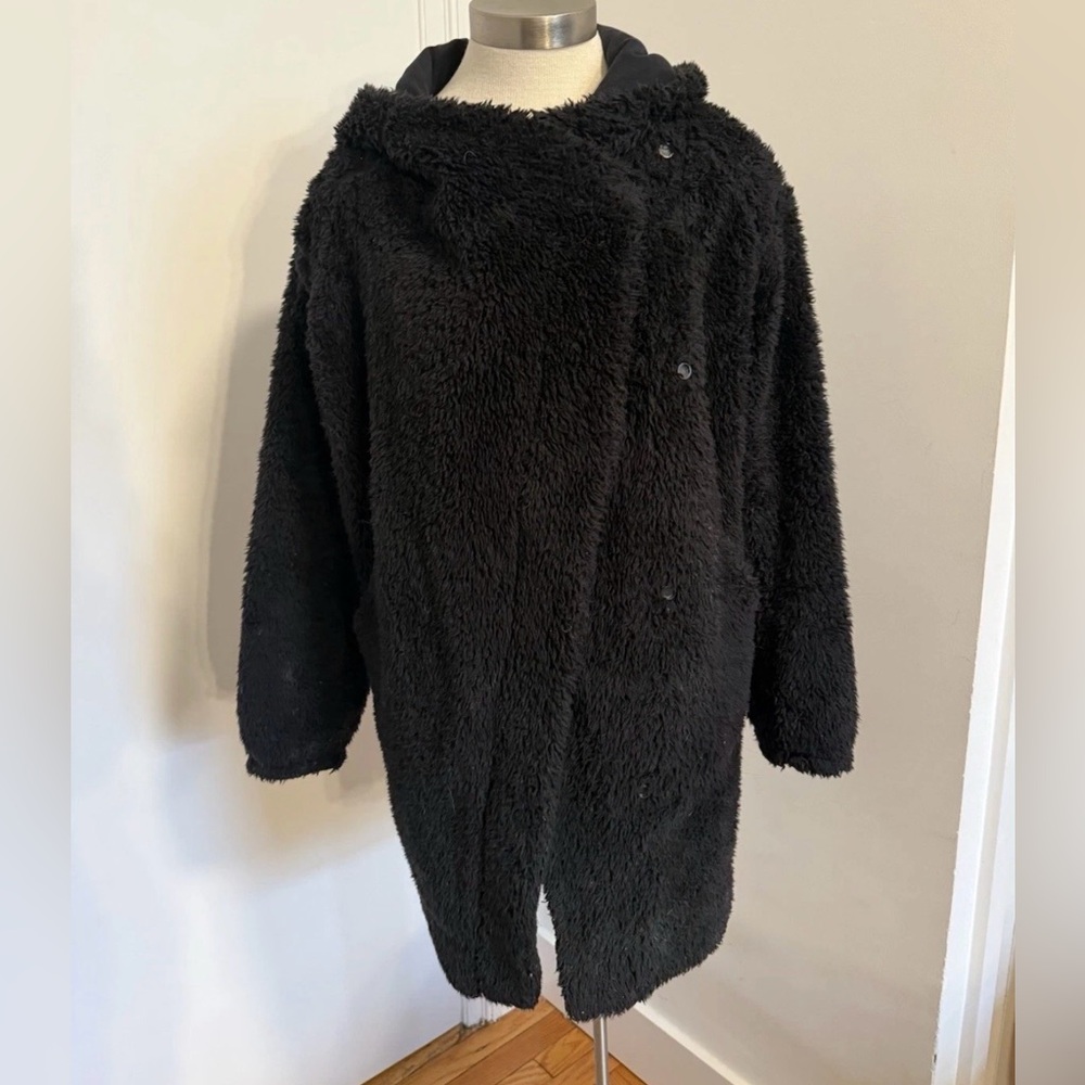 Lululemon Warmth Restore Sherpa Wrap In Black Size S/M